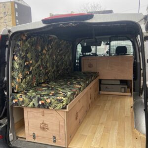 Ma malle d'enfer - Transformer votre véhicule de tout les jours en van aménagé avec nos kits d'aménagement - lit peigne pour utilitaires fourgons et vans