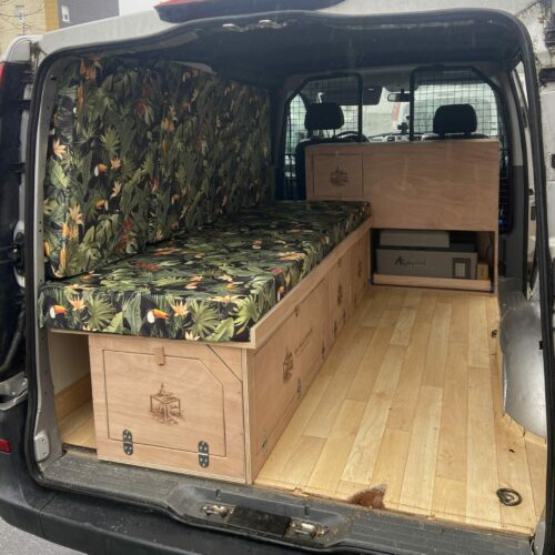 lit peigne accueil Ma malle d'enfer - Transformer votre véhicule de tout les jours en van aménagé avec nos kits d'aménagement - lit peigne pour utilitaires fourgons et vans